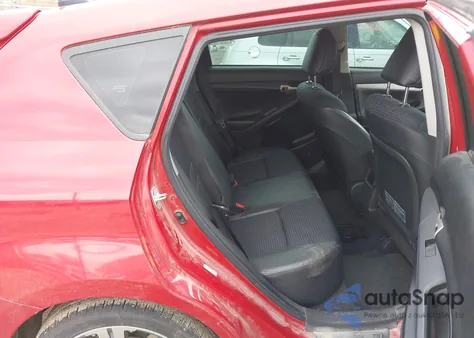 2009 Pontiac Vibe Gt from USA, damaged, VIN 5Y2SR670X9Z454904